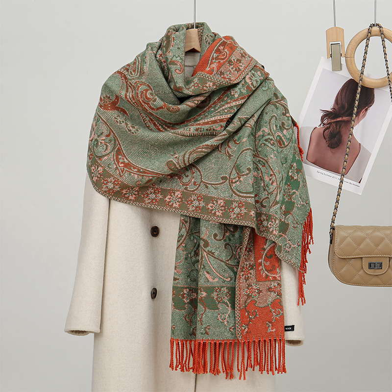 Winter Ethnic Fashion For Women - 2024 Fashion Ethnic Style Women Paisley