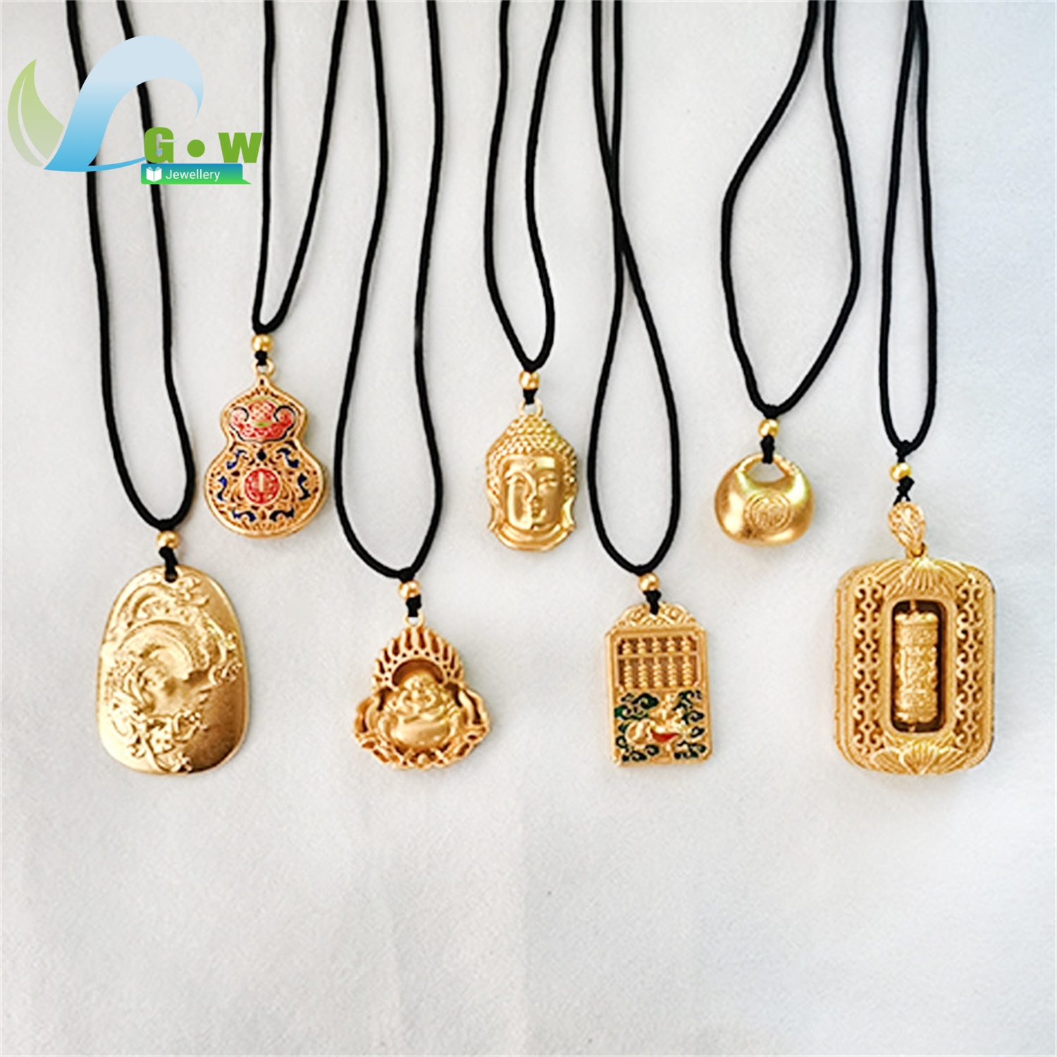 Ethnic Fashion Trends 2025 - Amulet Necklace Guanyin Buddha Pendant Vietnamese